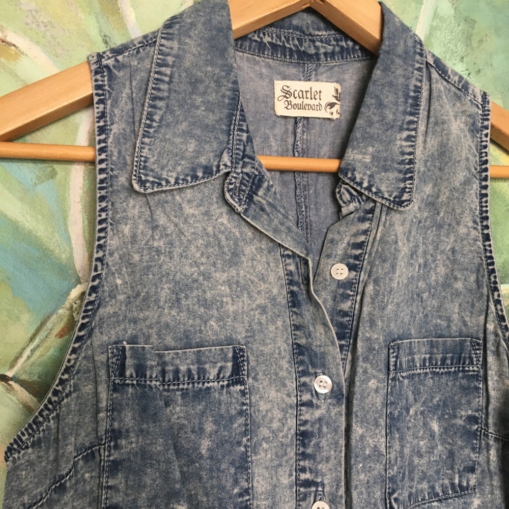 Denim Collared Tank - Picture 2 of 4